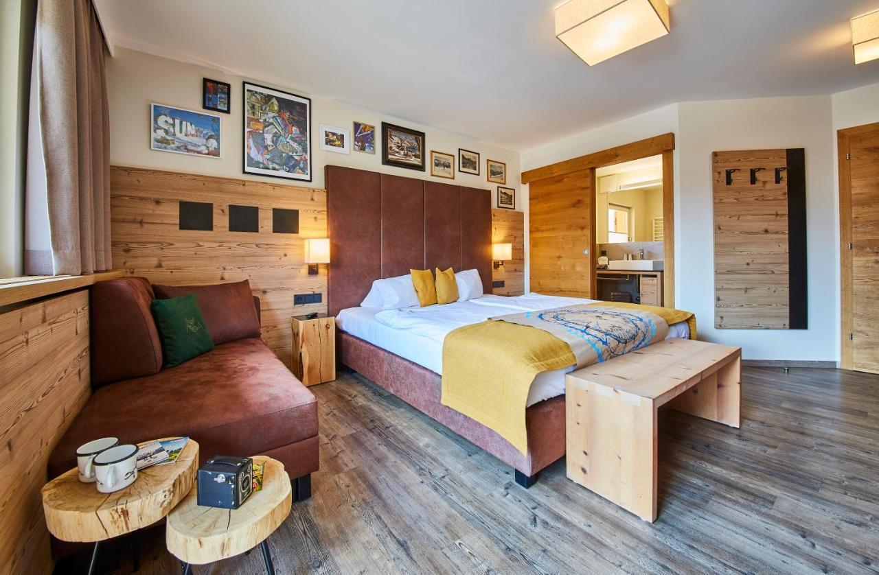 Fuchs Und Gretl Bed & Breakfast Заалбах-Хинтерглем Екстериор снимка
